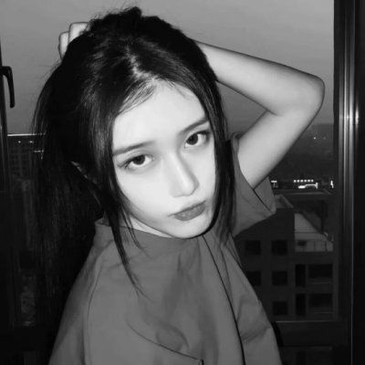 山东69岁老人带老伴自驾游